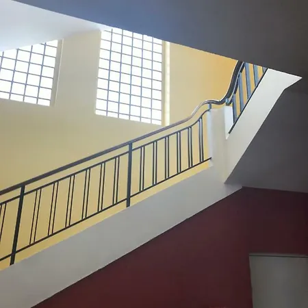 斯塔丁公寓